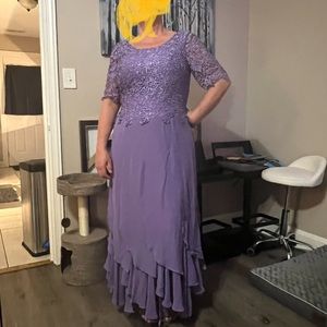 Purple mother of the bride or groom dress